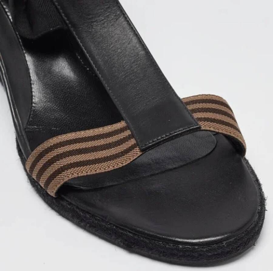 Fendi Vintage Pre-owned Leather sandals Black Dames
