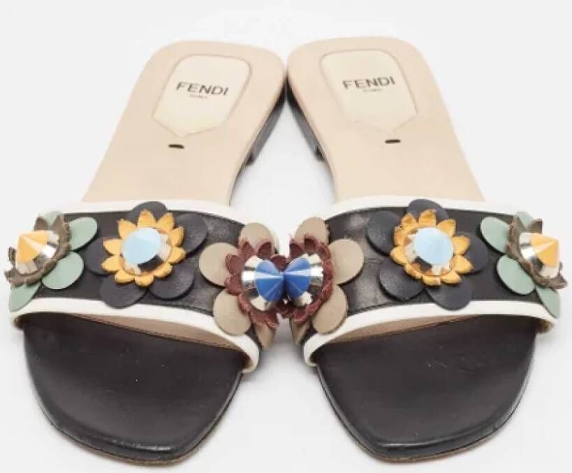 Fendi Vintage Pre-owned Leather sandals Black Dames