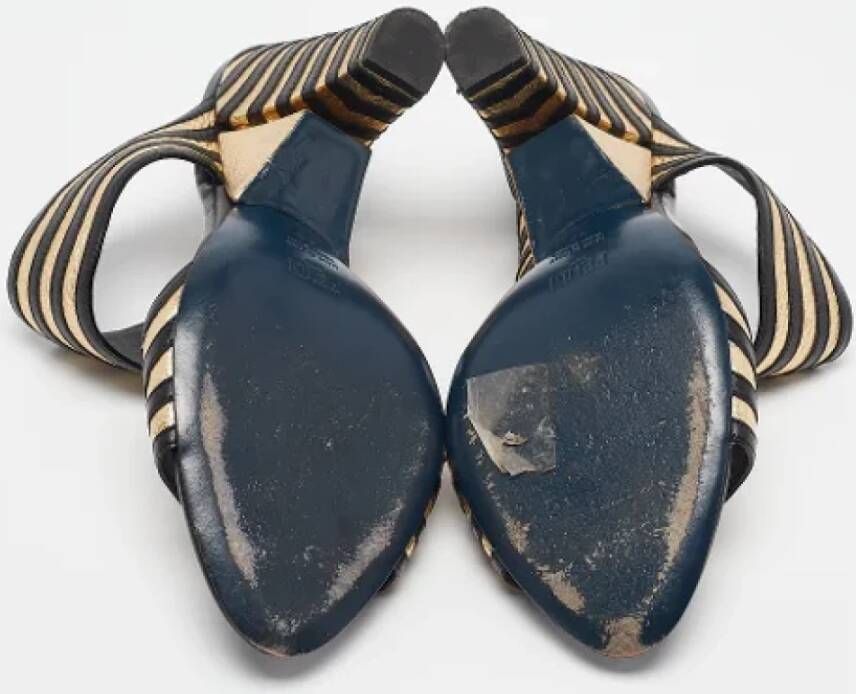 Fendi Vintage Pre-owned Leather sandals Black Dames