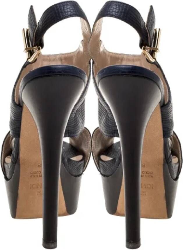 Fendi Vintage Pre-owned Leather sandals Blue Dames