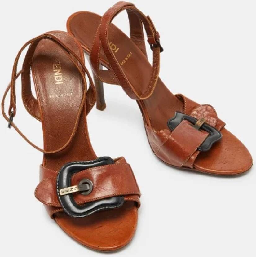 Fendi Vintage Pre-owned Leather sandals Brown Dames