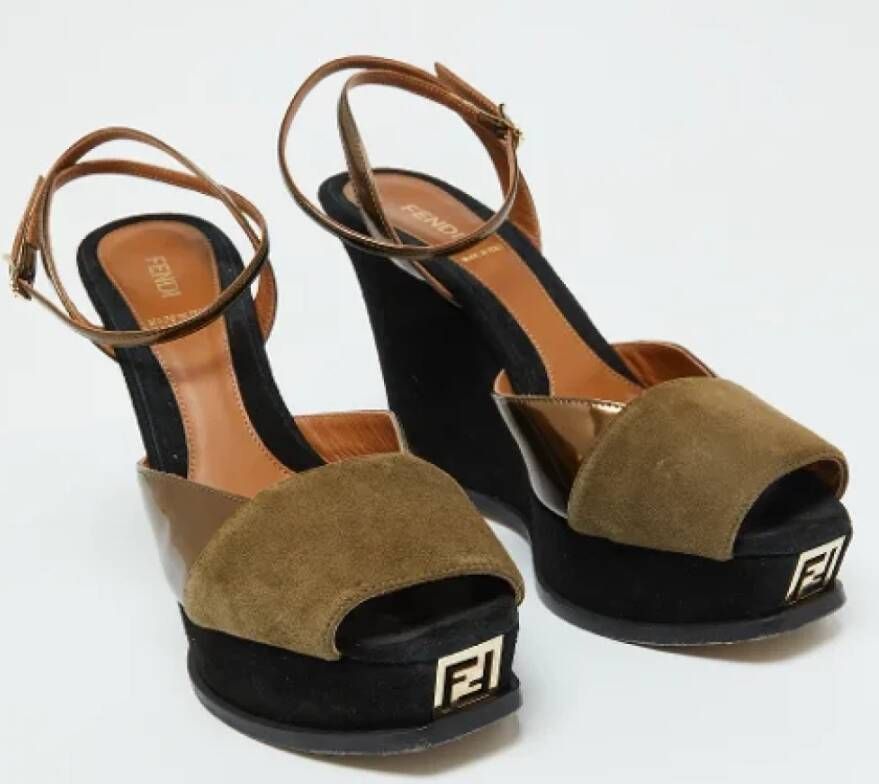 Fendi Vintage Pre-owned Leather sandals Brown Dames