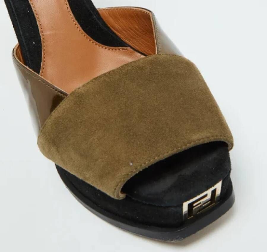 Fendi Vintage Pre-owned Leather sandals Brown Dames