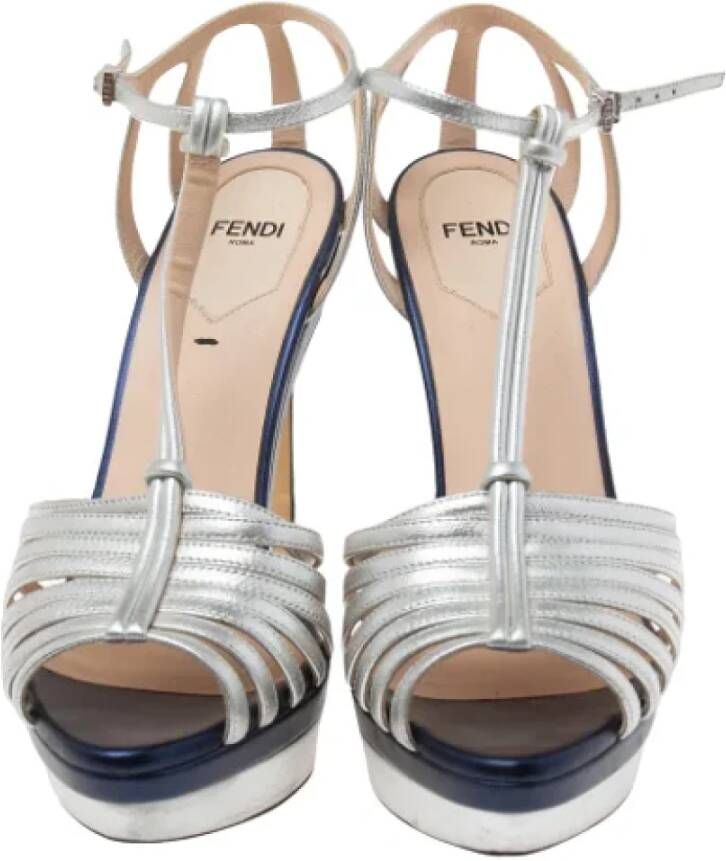 Fendi Vintage Pre-owned Leather sandals Gray Dames