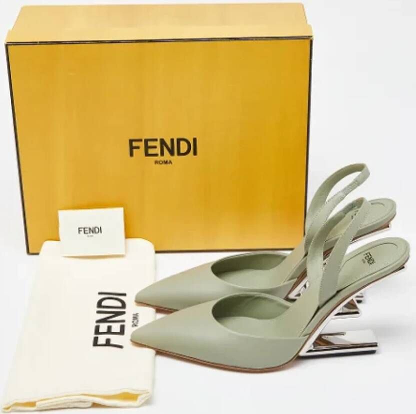 Fendi Vintage Pre-owned Leather sandals Green Dames