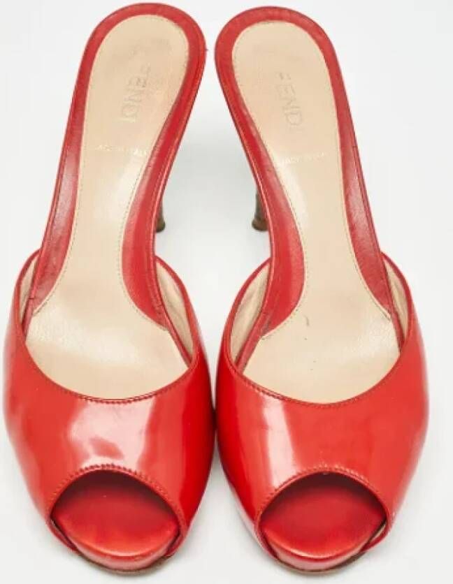 Fendi Vintage Pre-owned Leather sandals Red Dames