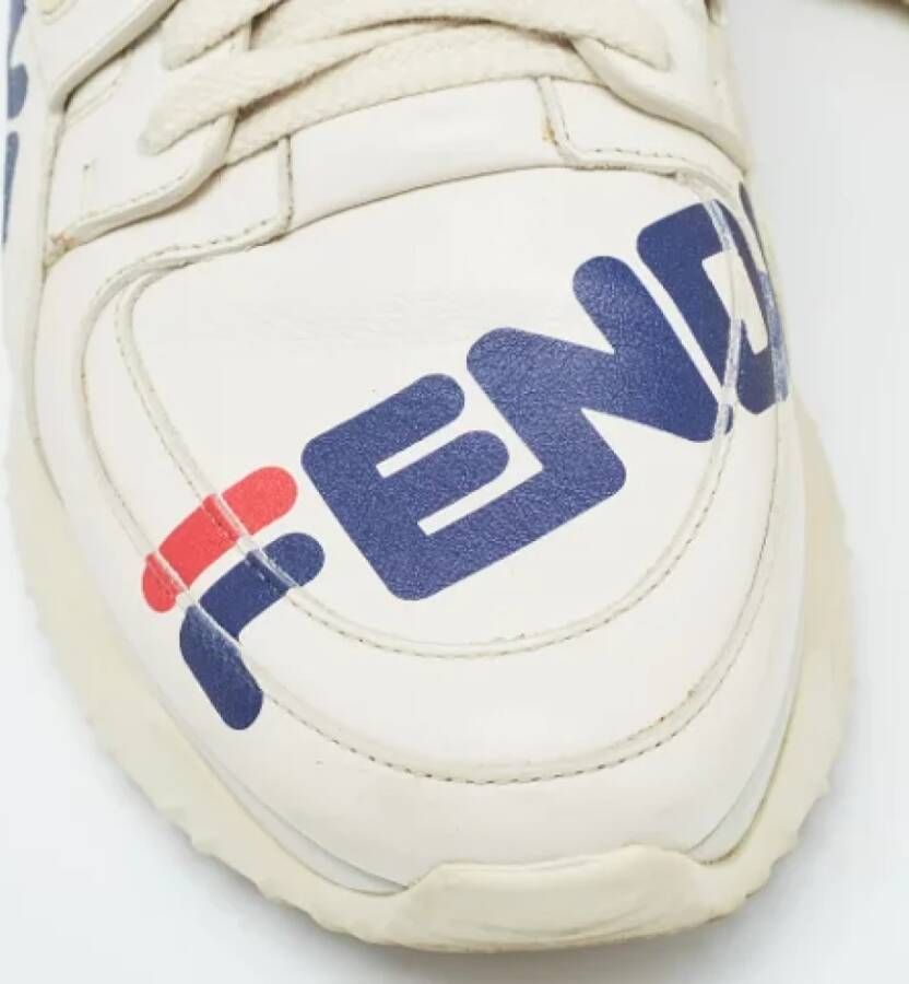 Fendi Vintage Pre-owned Leather sneakers Beige Dames