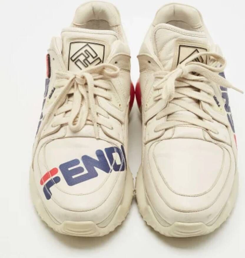 Fendi Vintage Pre-owned Leather sneakers Beige Dames