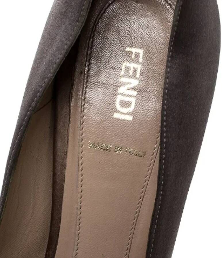 Fendi Vintage Pre-owned Satin heels Gray Dames