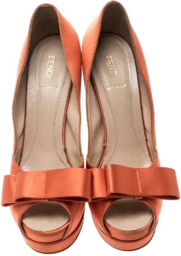 Fendi Vintage Pre-owned Satin heels Orange Dames