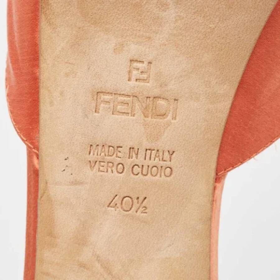 Fendi Vintage Pre-owned Satin sandals Orange Dames