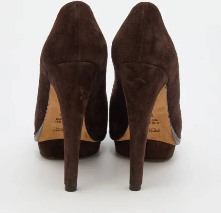 Fendi Vintage Pre-owned Suede heels Brown Dames
