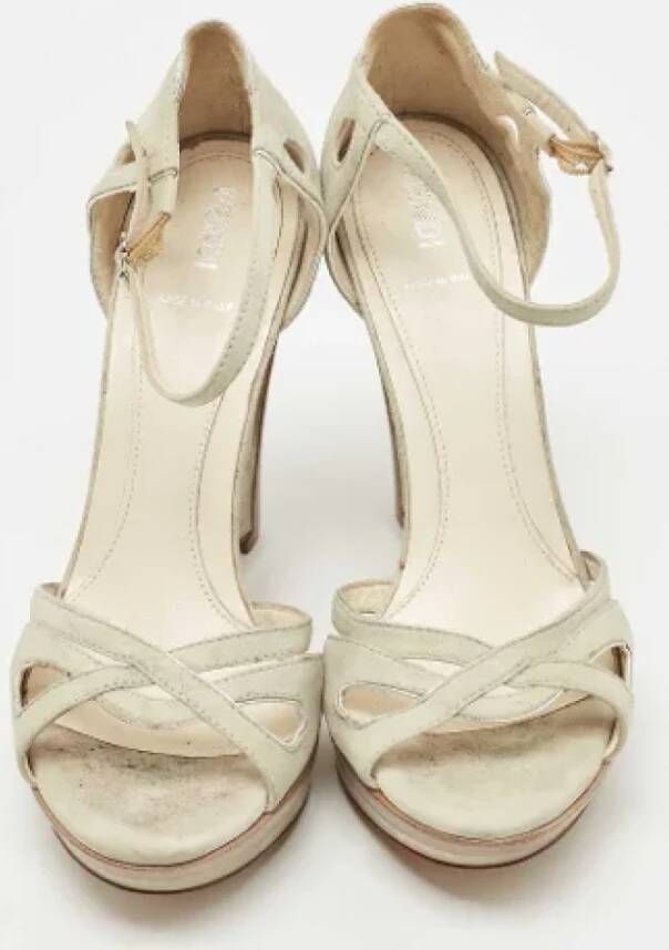 Fendi Vintage Pre-owned Suede sandals Gray Dames