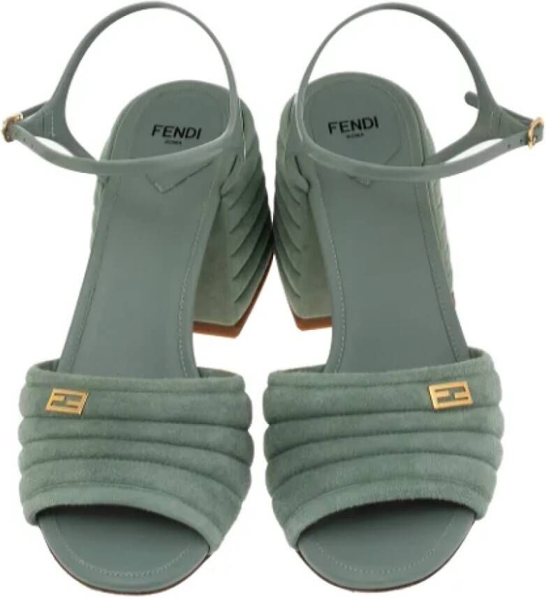 Fendi Vintage Pre-owned Suede sandals Green Dames