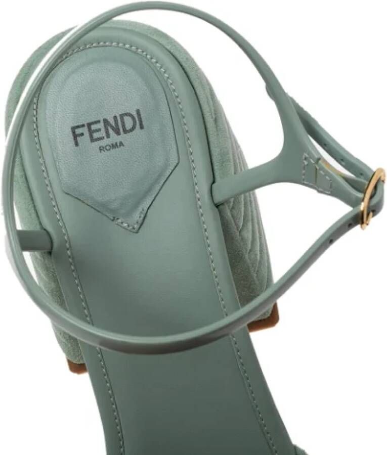 Fendi Vintage Pre-owned Suede sandals Green Dames