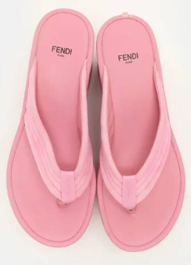 Fendi Vintage Pre-owned Suede sandals Pink Dames