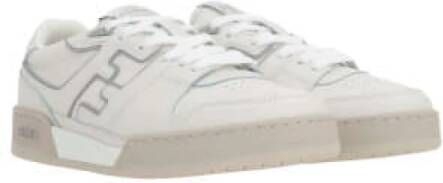 Fendi Witte lage leren sneakers met grijze accenten Beige Heren