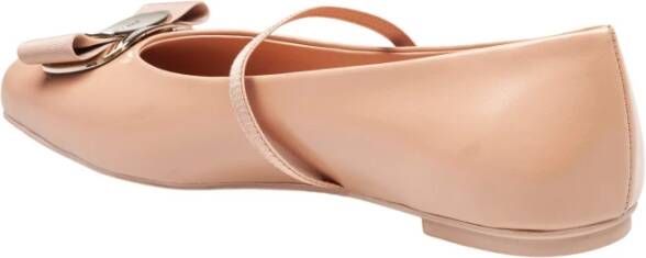 Ferragamo Blush Pink Leren Ballerina Flats