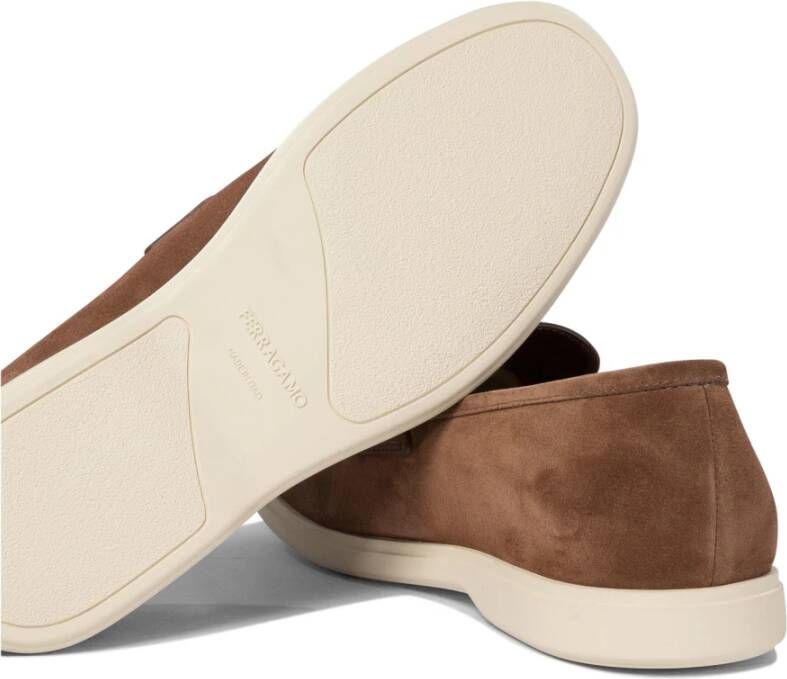 Ferragamo Bruine Loafer Schoenen voor Mannen