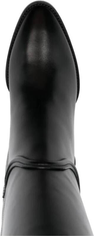 Ferragamo Casual Gesloten Laarzen met Halfhoge Hak