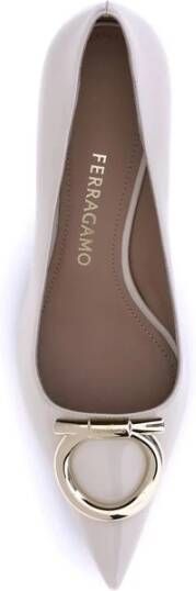 Ferragamo Gancini Elegante Pumps