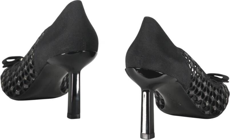 Ferragamo Geperforeerde Stof Boog Pumps