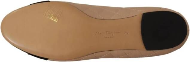 Ferragamo Gewatteerde Ballerina`s met Vara Strik