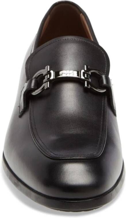 Ferragamo Leren Loafers met Logo Hardware