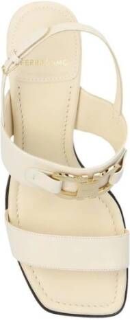 Ferragamo Leren sandalen met enkelband