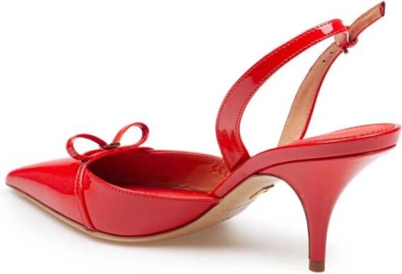 Salvatore Ferragamo Ornament Pumps met Verlengde Neus en Slingback Red Dames