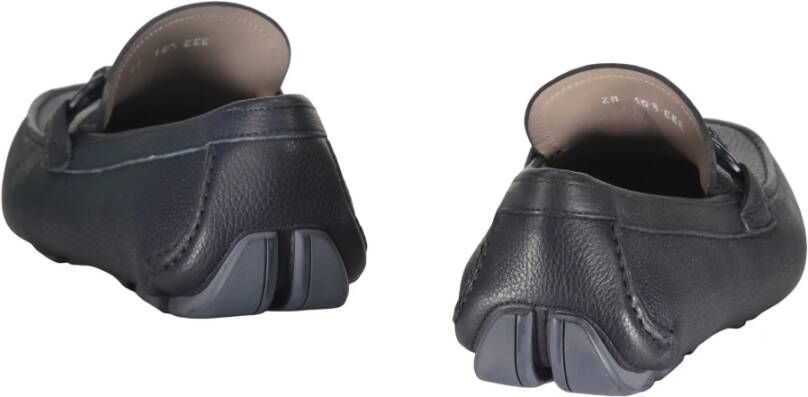 Ferragamo Stijlvolle leren loafers met Gancini-detail