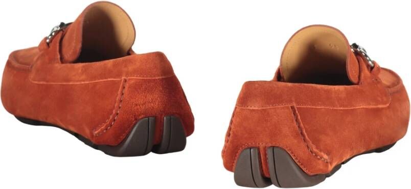 Ferragamo Stijlvolle leren loafers met metalen detail