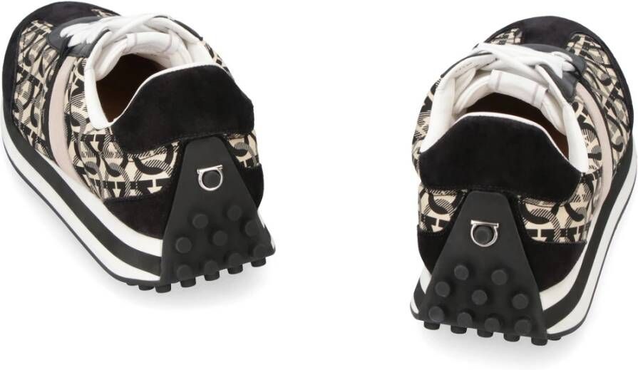 Ferragamo Suède Inzet Low-Top Sneakers