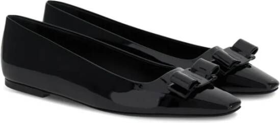Ferragamo Vara Bow Ballerina's