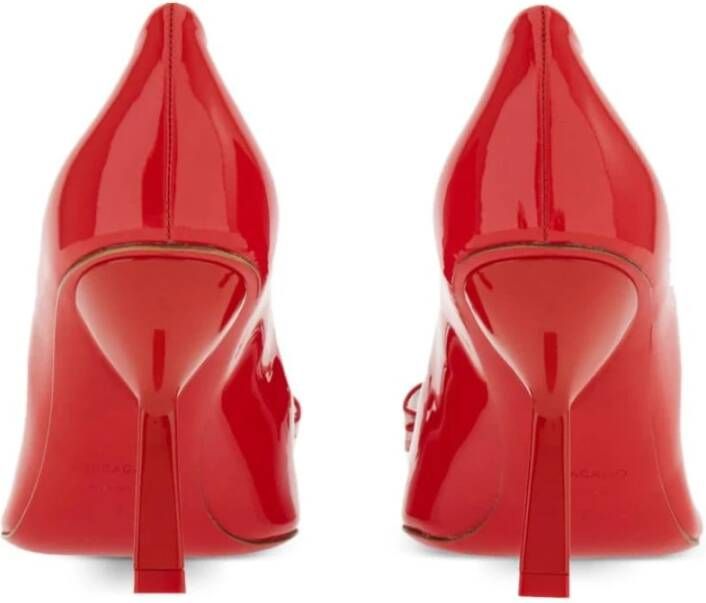 Ferragamo Vara Bow Lakleren Pumps