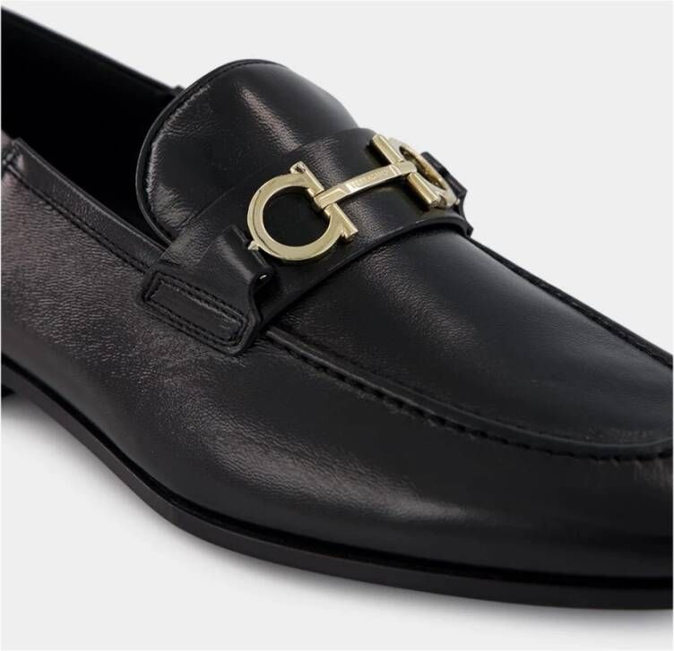 Ferragamo Zwarte Lam Slip-On Loafer