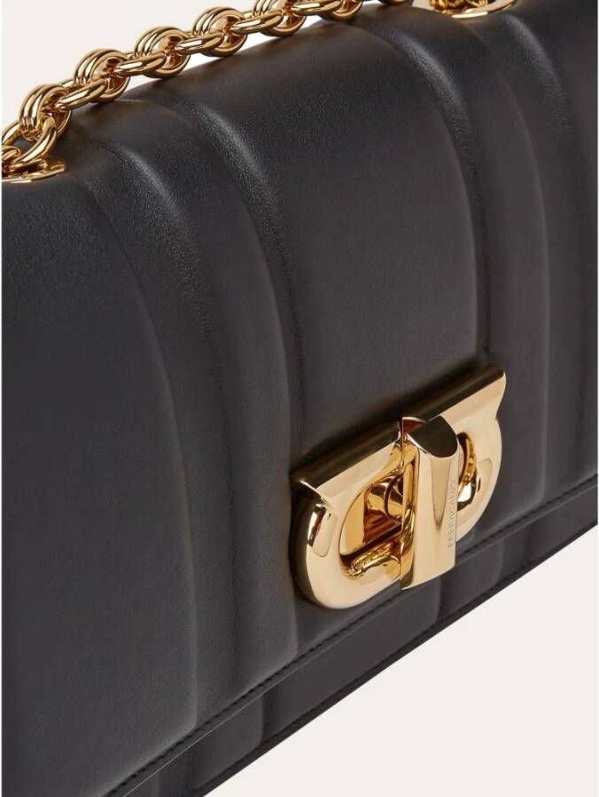 Ferragamo Zwarte leren schoudertas met draaislot