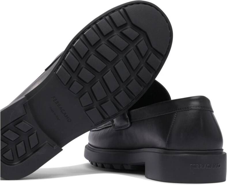 Ferragamo Zwarte Loafer Schoenen voor Mannen
