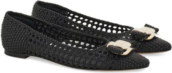 Ferragamo Zwarte platte schoenen Stijl 0779680