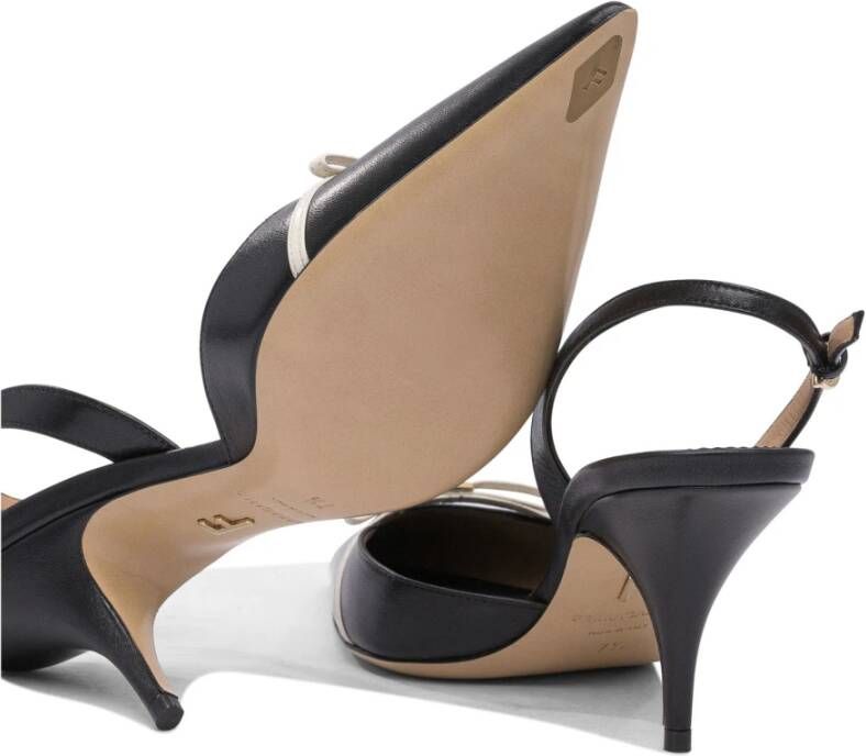 Ferragamo Zwarte Pumps Elegante Leren Schoenen