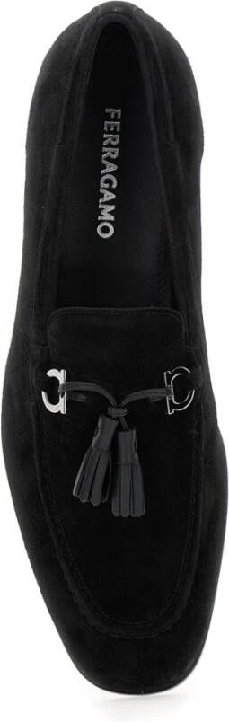 Ferragamo Zwarte suède loafers met Gancini-detail