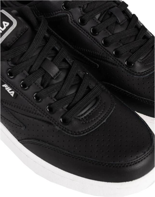 Fila Leren Sneakers met Ronde Neus
