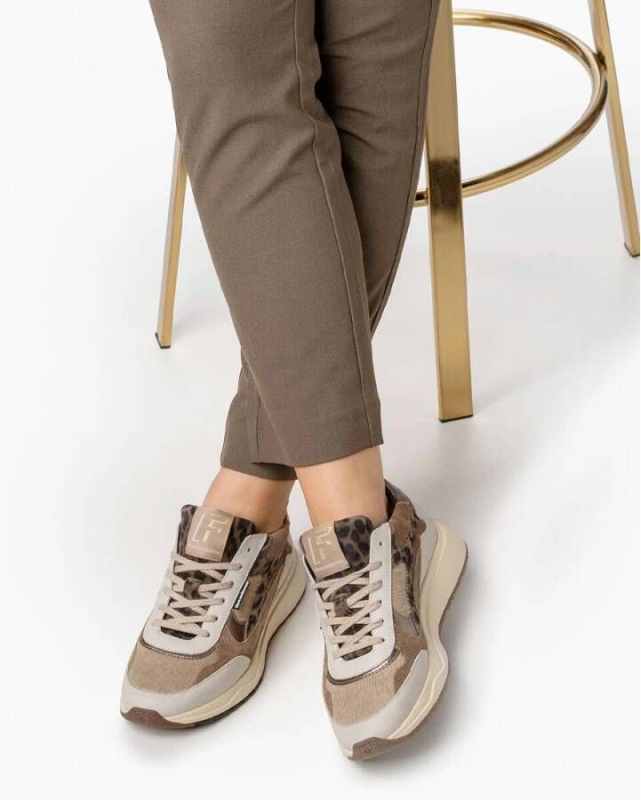 Floris van Bommel Sportieve Taupe Pony Sneakers