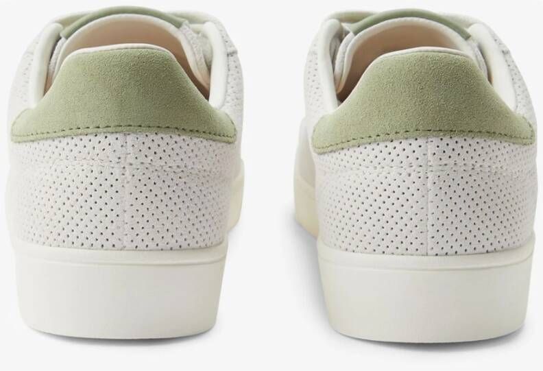 Fred Perry Geperforeerde suède sneakers Spencer-stijl