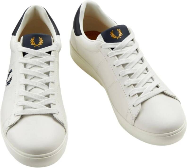 Fred Perry Heren Leren Spencer Sneakers Beige Heren