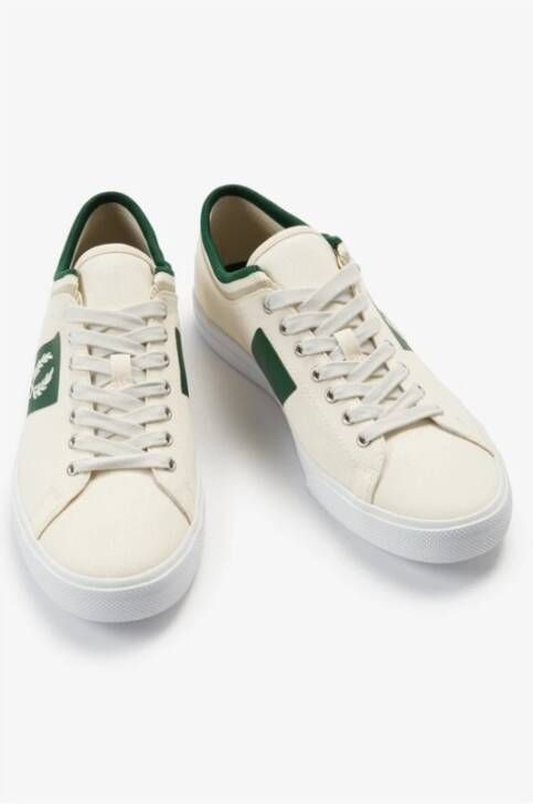 Fred Perry Canvas Sneakers Wit Unisex