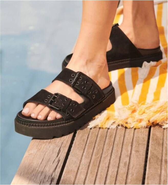 Free Lance Zwarte Fluwelen Sandalen met Geribbelde Zool Black Dames