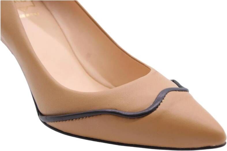 Fru.it Pomp met Fraise Stijl Beige Dames