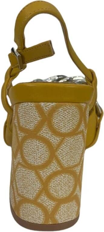 Gattinoni Sandals Geel Dames
