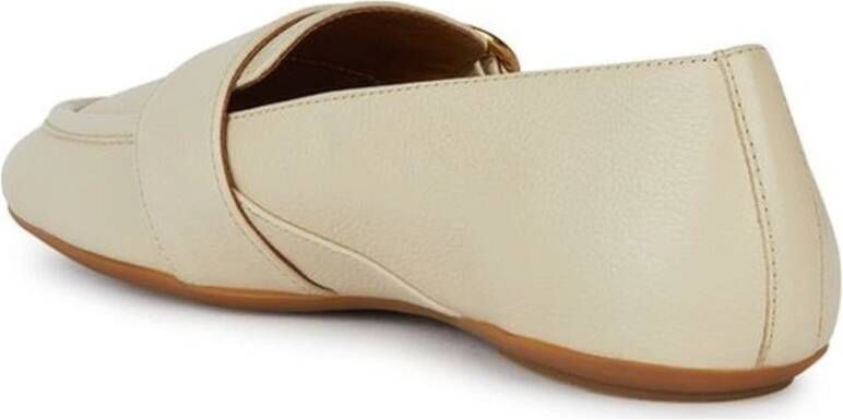 Geox Beige Loafers voor vrouwen Beige Dames